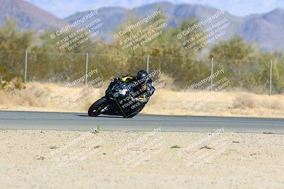 media/Jan-09-2022-SoCal Trackdays (Sun) [[2b1fec8404]]/Turn 6 (1035am)/